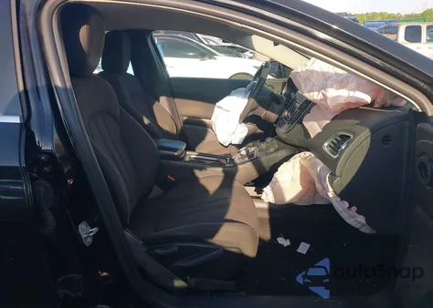 2015 Chrysler 200 Limited из США, поврежденный, VIN 1C3CCCAB8FN729529